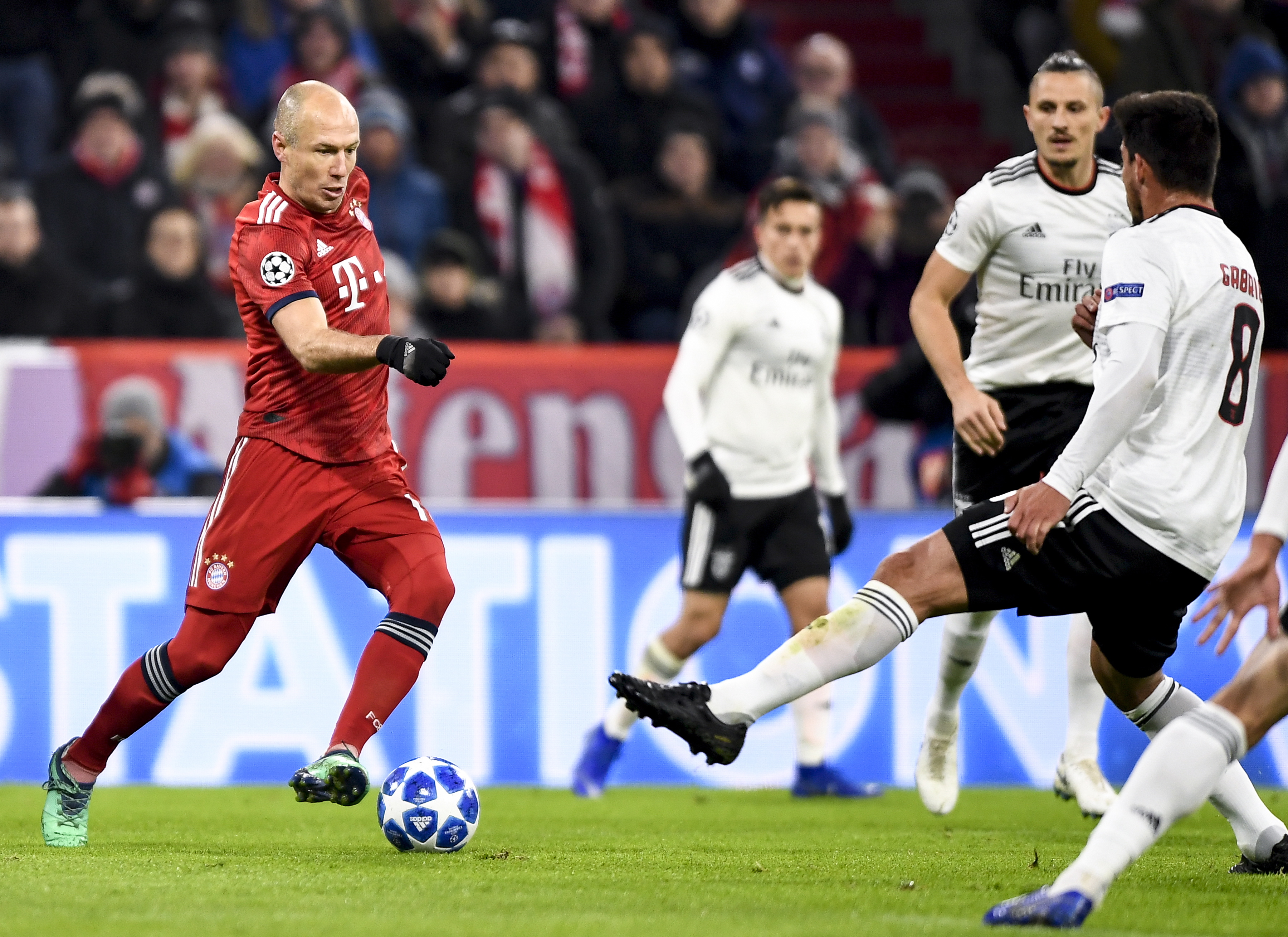 红军前6次对阵国米4胜2负，有望成第二支3次欧冠客胜国米球队（利物浦对国米6战4胜2负，有望成欧冠史上第二支客场三胜国米的球队）