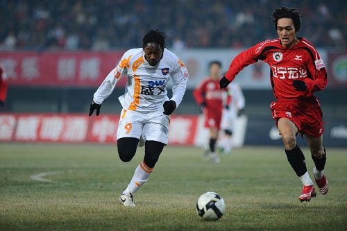 欧联4-1：德甲第6大胜以超第3，豪取3连胜（欧联4-1，德甲第6击溃以超第3，豪取三连胜）