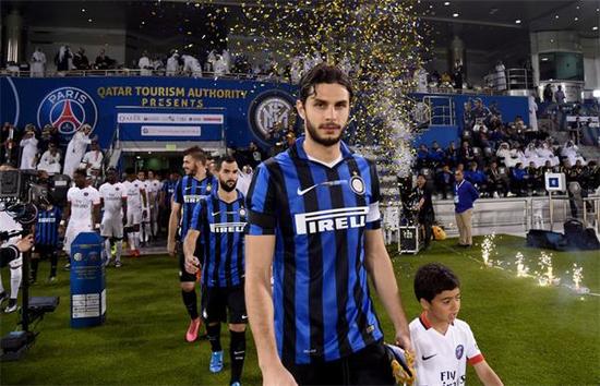 哈曼：拜仁本赛季的完美开局中，高层不是决策者而更像旁观者（哈曼：拜仁本季完美开局，管理层更像看客而非决策者）