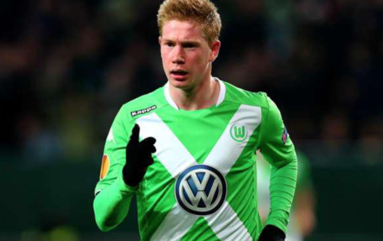 巴萨梅西关键助攻助球队获胜（梅西献关键助攻 巴萨告捷）