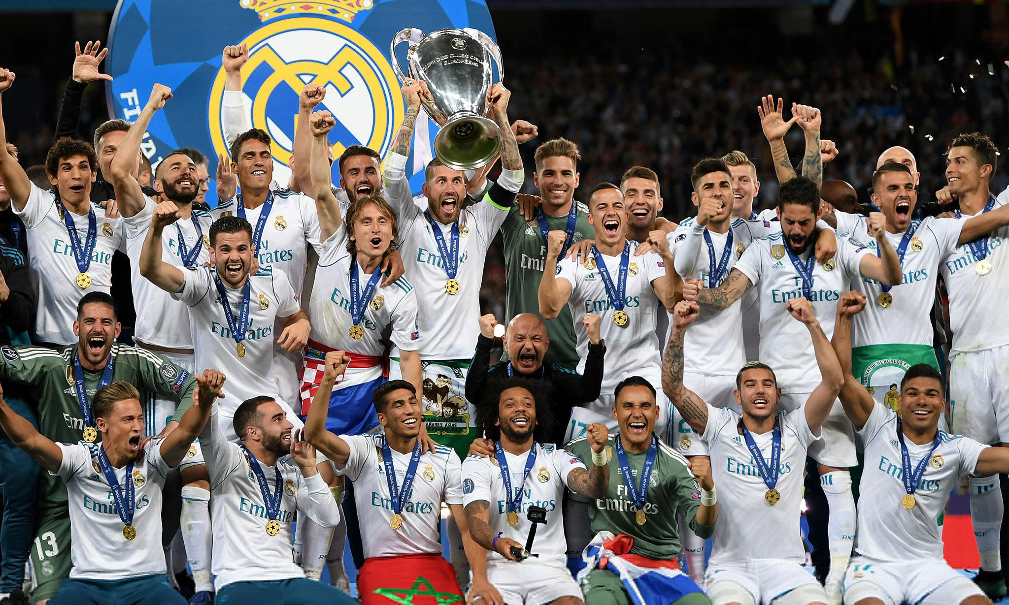 外媒：马赛和国米争18岁中卫布拉尼米尔，哈伊杜克要价600万欧（外媒称马赛与国米竞逐18岁中卫布拉尼米尔，哈伊杜克标价600万欧元）